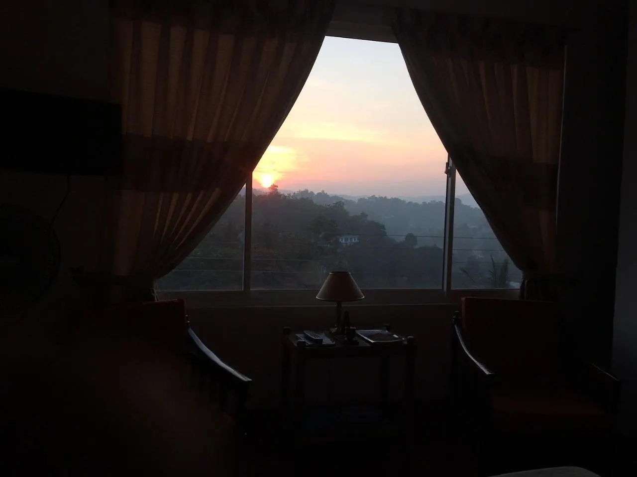 Bed & Breakfast 47 Alfred House - Free Pickup From Kandy City Sri Lanka