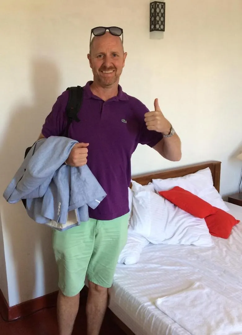 47 Alfred House - Free Pickup From Kandy City 0*,  Sri Lanka